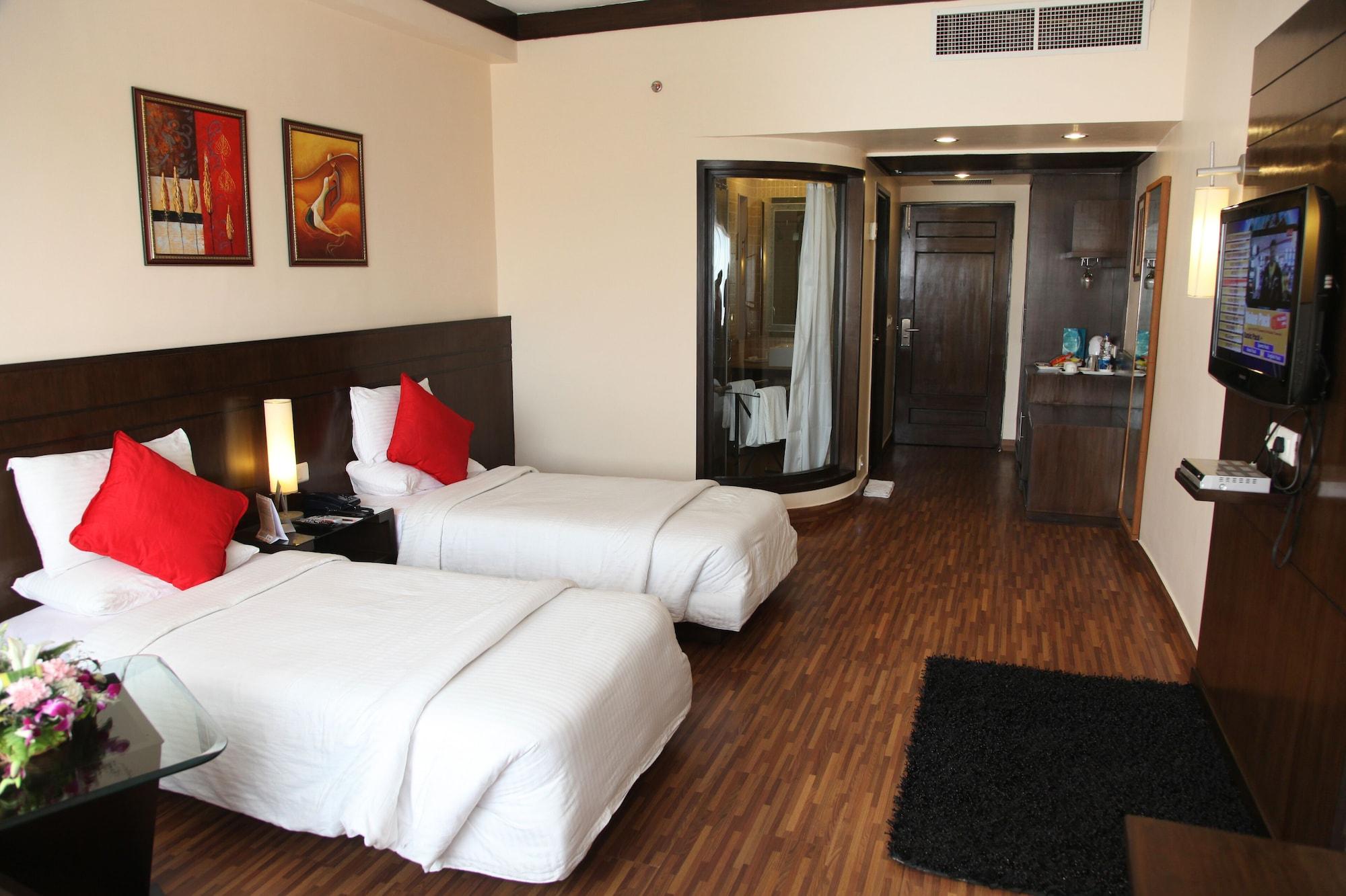 Hotel Pal Heights Bhubaneswar Exterior foto