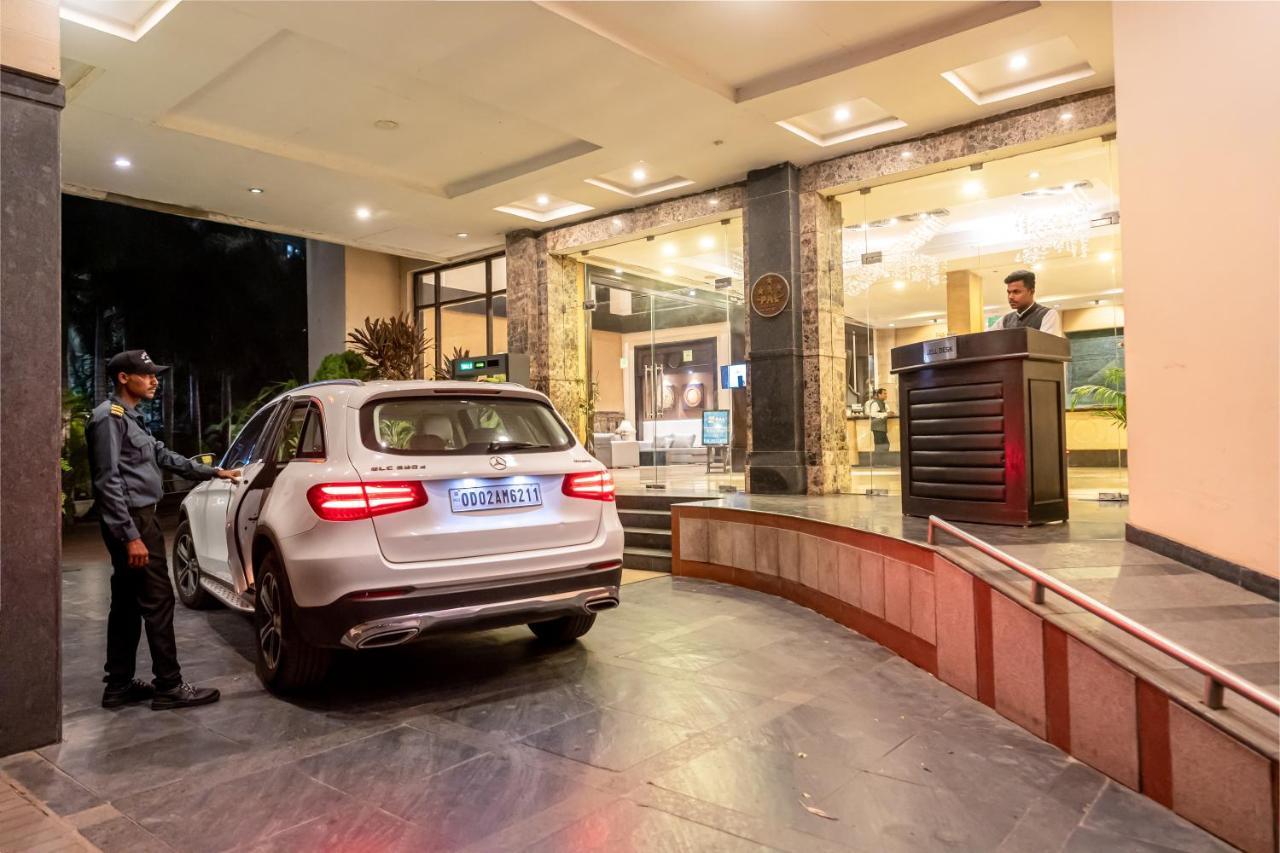 Hotel Pal Heights Bhubaneswar Exterior foto
