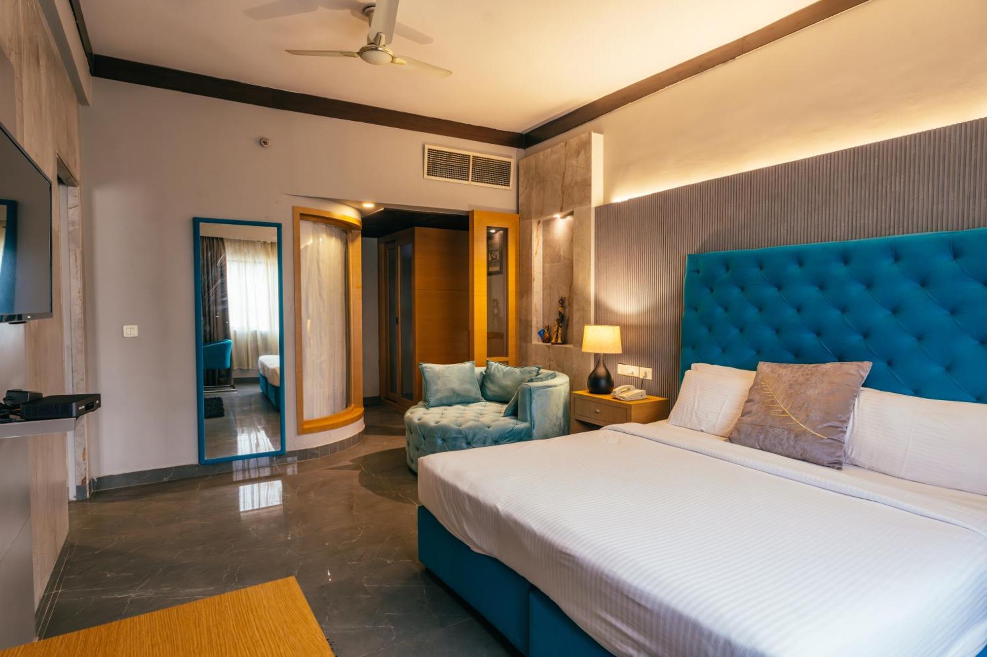 Hotel Pal Heights Bhubaneswar Exterior foto